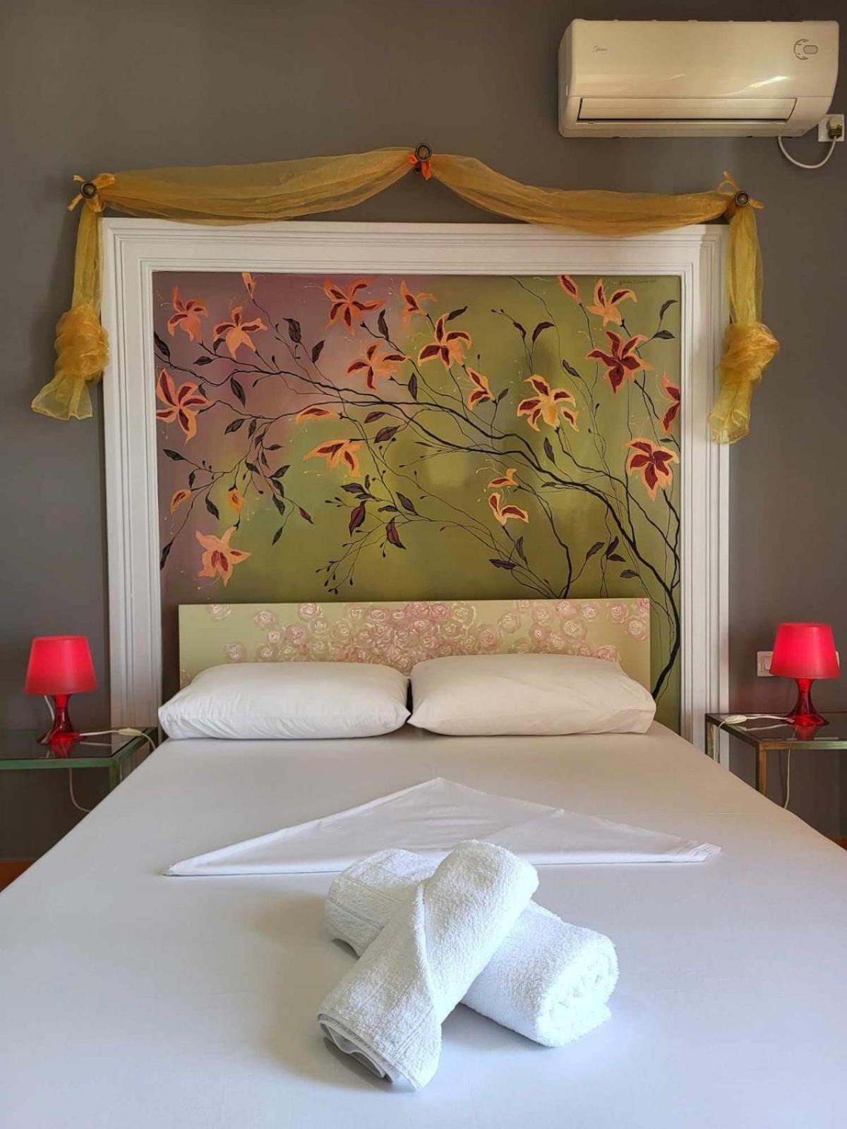 Vive Mare Hotel Sarande Ngoại thất bức ảnh