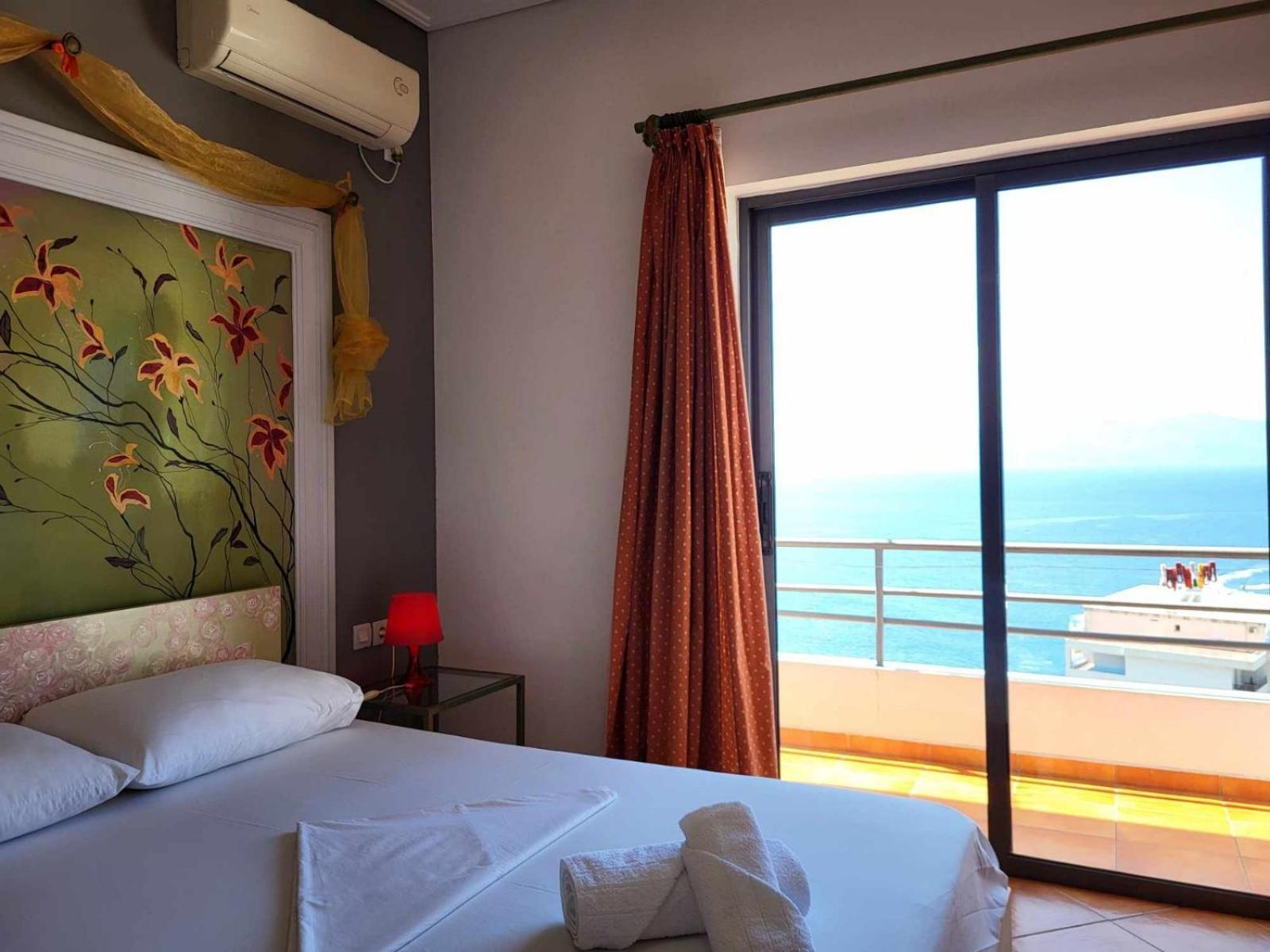 Vive Mare Hotel Sarande Ngoại thất bức ảnh