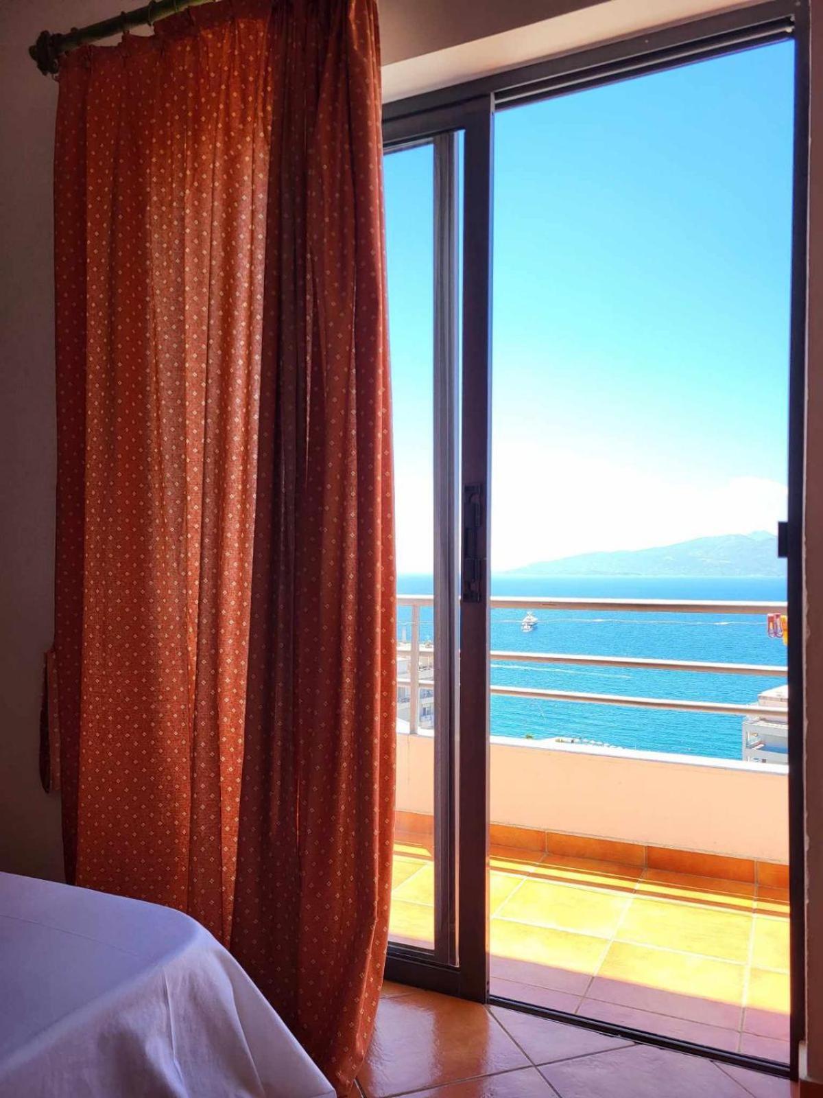 Vive Mare Hotel Sarande Ngoại thất bức ảnh