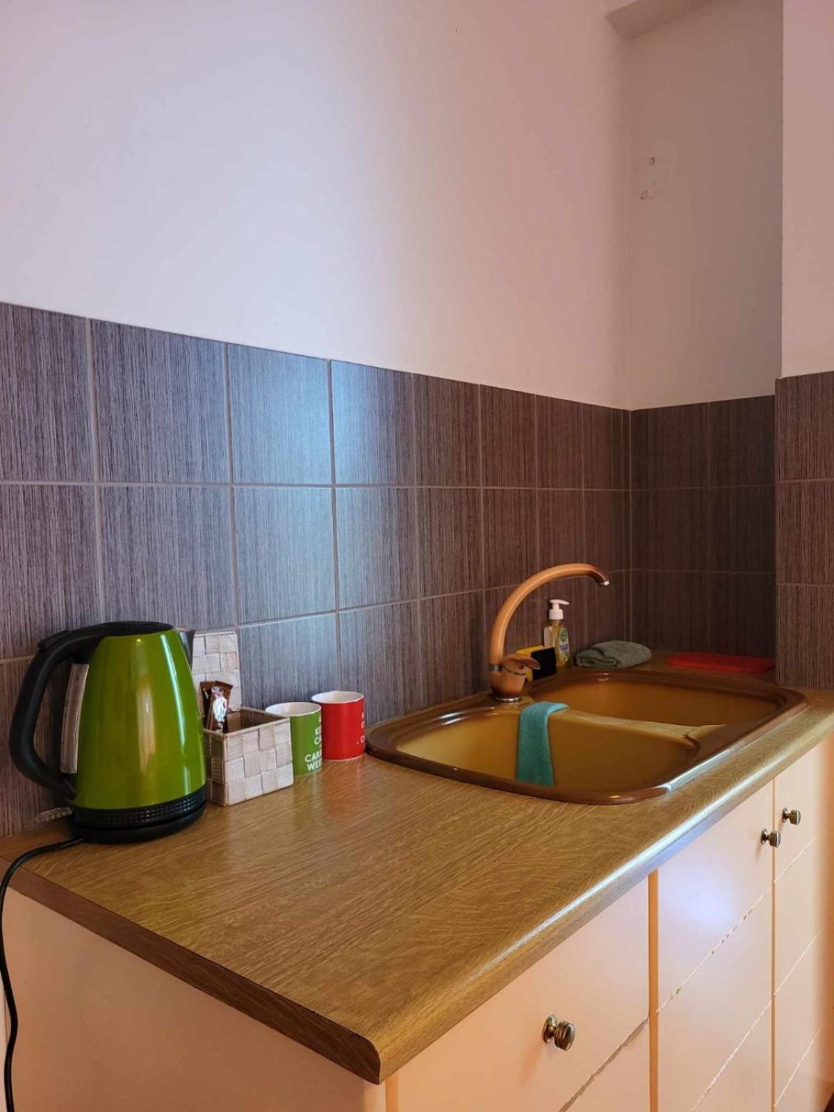 Vive Mare Hotel Sarande Ngoại thất bức ảnh